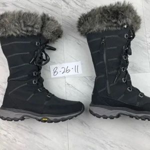 eddie bauer vibram weatheredge tall fur boots